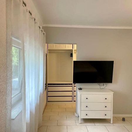 #4-Kino Ferienwohnung in Kliniknähe mit Balkon/Boxspringbett/Netflix Bad Oeynhausen Exterior foto
