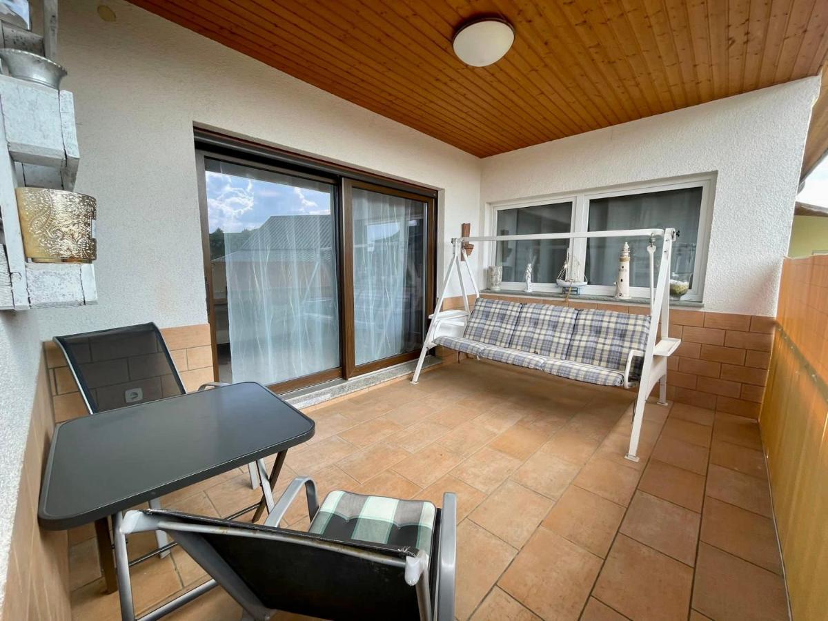 #4-Kino Ferienwohnung in Kliniknähe mit Balkon/Boxspringbett/Netflix Bad Oeynhausen Exterior foto